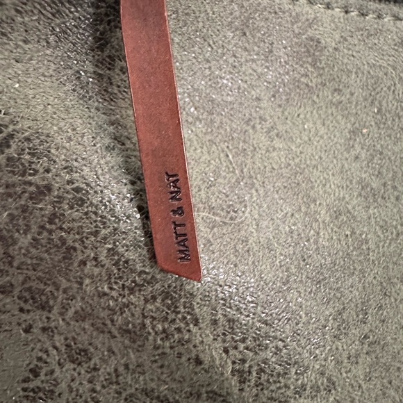 SOLD - Matt & Nat soft vegan suede leather green messenger bag - Picture 5 of 11